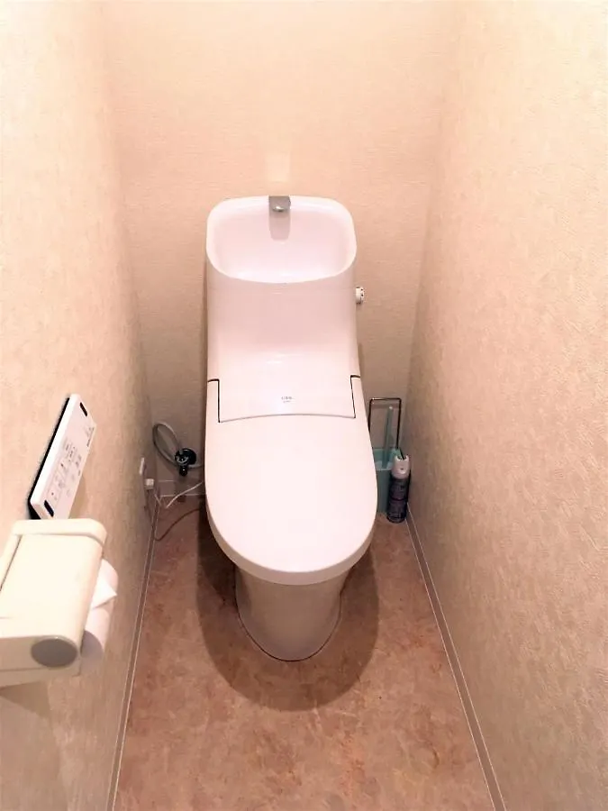北巽サクラハウス一軒家 Sakura House Guest House Kitatatsumi 最大16名 Osaca